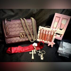 Victoria’s Secret Crossbody Bag with Beauty & Accessory Bundle NWT